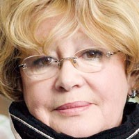 Неелова Марина