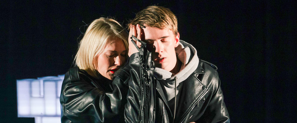 Спектакль Это всё она в театре Современник